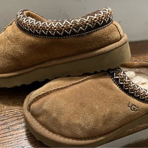 UGG Tasman chestnut slippers womens size 6 ( uk4)